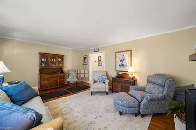 1129 Melrose Street, Winston-Salem, NC 27103 - Photo 6