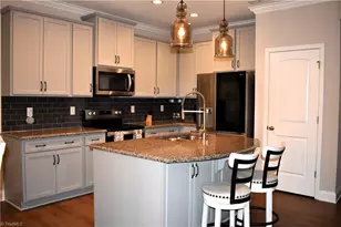 6474 Rogers Farm Rd, Pleasant Garden, NC 27313 - Photo 10