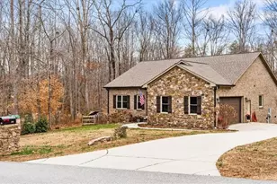 270 Morning Glory Rd, Madison, NC 27025 - Photo 2