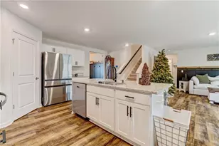 177 Green Mallard Wy, Mayodan, NC 27027 - Photo 8