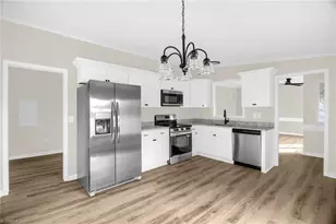 6451 Bowman Rd, Walnut Cove, NC 27052 - Photo 10