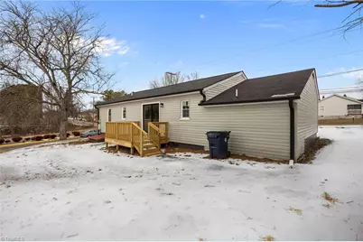 1207 Martin Luther King Jr Boulevard, Lexington, NC 27292 - Photo 26