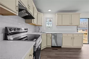 1207 Martin Luther King Jr Blvd, Lexington, NC 27292 - Photo 16