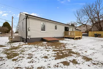 1207 Martin Luther King Jr Boulevard, Lexington, NC 27292 - Photo 28