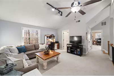 813 Horncastle Road, Winston-Salem, NC 27104 - Photo 28