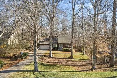 813 Horncastle Road, Winston-Salem, NC 27104 - Photo 4