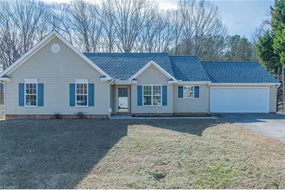 358 Carriage Lane, Linwood, NC 27299 - Photo 2
