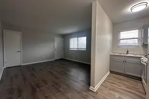 1620 English St, Greensboro, NC 27405 - Photo 8