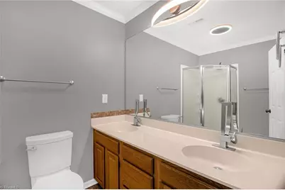 3421 Wildwood Avenue, High Point, NC 27265 - Photo 34