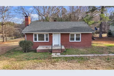 1052 N Main Street, Troy, NC 27371 - Photo 2