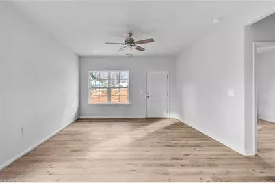 295 Lindbergh Street, Winston-Salem, NC 27104 - Photo 6