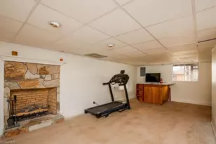 305 Carter Dr, Thomasville, NC 27360 - Photo 12