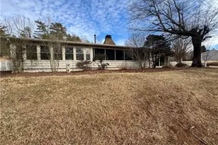 1695 Mizpah Church Rd, Rural Hall, NC 27045 - Photo 8