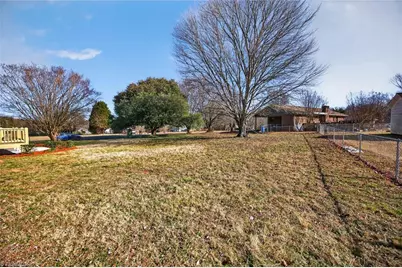 325 Log Barn Road, Salisbury, NC 28146 - Photo 10