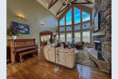 2288 Rocky Cove Lane, Denton, NC 27239 - Photo 14