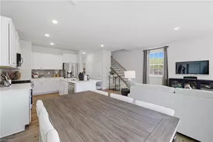 1818 Pheasant Trce Cir, Kernersville, NC 27284 - Photo 12