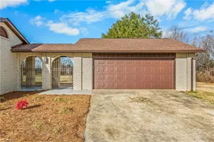 1608 Asbury Church Rd, Hamptonville, NC 27020 - Photo 4