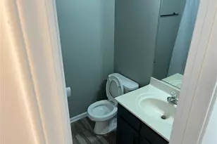 6704 W Friendly Ave, Greensboro, NC 27410 - Photo 16