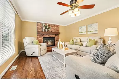 3908 Sandlewood Road, High Point, NC 27265 - Photo 16