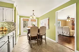 3908 Sandlewood Rd, High Point, NC 27265 - Photo 10