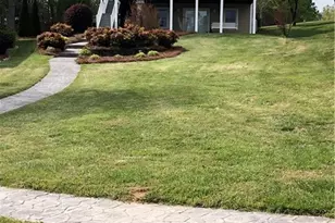 105 Sunrise Ln, New London, NC 28127 - Photo 2