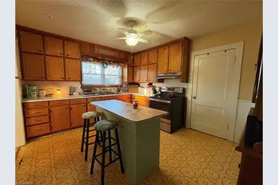 8144 Nc Highway 87, Wentworth, NC 27302 - Photo 12