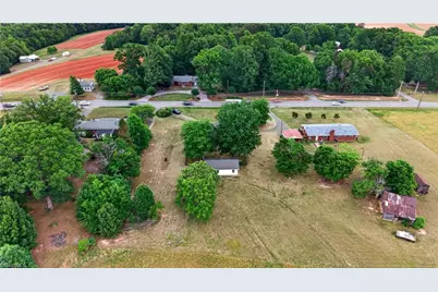 8144 Nc Highway 87, Wentworth, NC 27320 - Photo 40