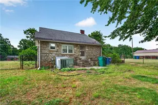 8144 Nc Hwy 87, Wentworth, NC 27320 - Photo 8