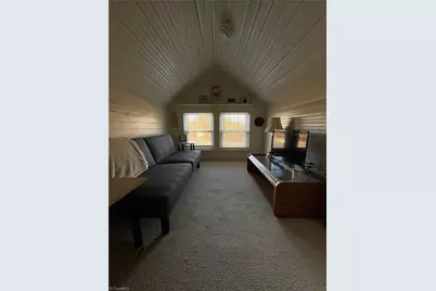 8144 Nc Highway 87, Wentworth, NC 27320 - Photo 16