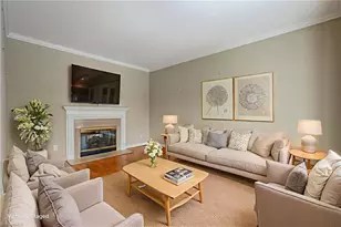 3808 Crosstimbers Dr, Greensboro, NC 27410 - Photo 6