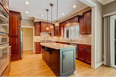 3808 Crosstimbers Drive, Greensboro, NC 27410 - Photo 18