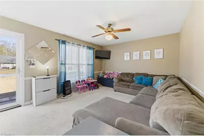 1682 Village Place, Winston-Salem, NC 27127 - Photo 6