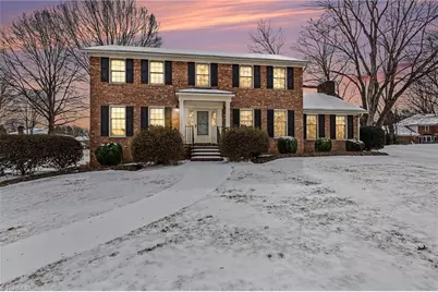 7010 Stancliff Court, Clemmons, NC 27012 - Photo 2