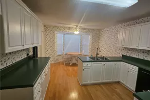 117 Village Dr, Jamestown, NC 27282 - Photo 10