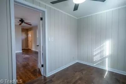 2005 Queens Court, Greensboro, NC 27408 - Photo 20