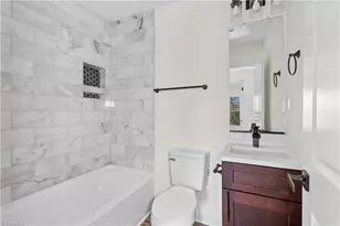 1009 Benjamin Pkwy, Greensboro, NC 27408 - Photo 22