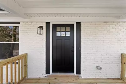 1009 Benjamin Parkway, Greensboro, NC 27408 - Photo 4