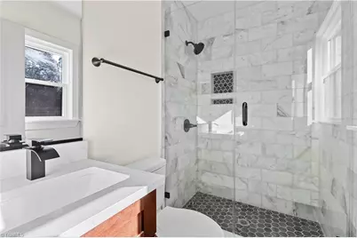 1009 Benjamin Parkway, Greensboro, NC 27408 - Photo 22