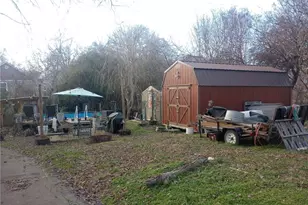 4004 Dalton St, Winston-Salem, NC 27105 - Photo 4