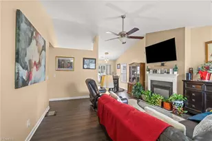 1623 Faircrest Ln, Greensboro, NC 27406 - Photo 6