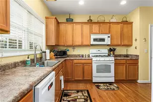 3008 Reese Pond Ct, Browns Summit, NC 27214 - Photo 6