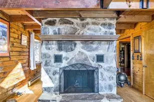 575 New River Cemetery Rd, Grassy Creek, NC 28631 - Photo 14