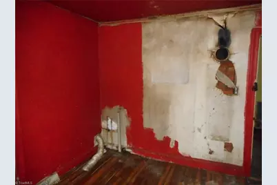 704 Roach Street, Reidsville, NC 27320 - Photo 4