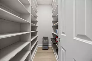 603 E Eastchester Dr, High Point, NC 27262 - Photo 10