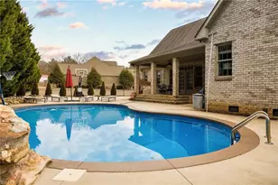 3723 Apple Orchard Cove, High Point, NC 27265 - Photo 4