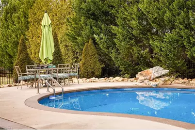 3723 Apple Orchard Cove, High Point, NC 27265 - Photo 6