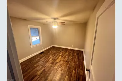 2725 Stokes Avenue, Winston-Salem, NC 27105 - Photo 6