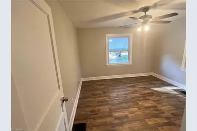 2725 Stokes Avenue, Winston-Salem, NC 27105 - Photo 4