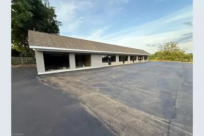 320 King Street, King, NC 27021 - Photo 1