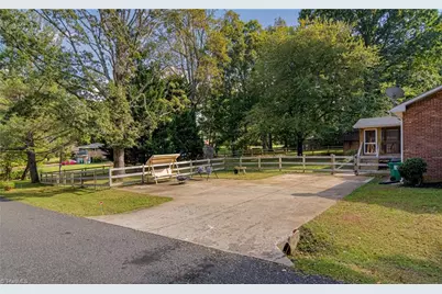 208 Mountain View Road, King, NC 27021 - Photo 30